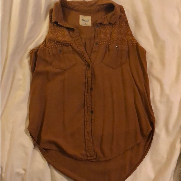 2/ $10 Mudd Button Down Tank - Picture 2 of 4